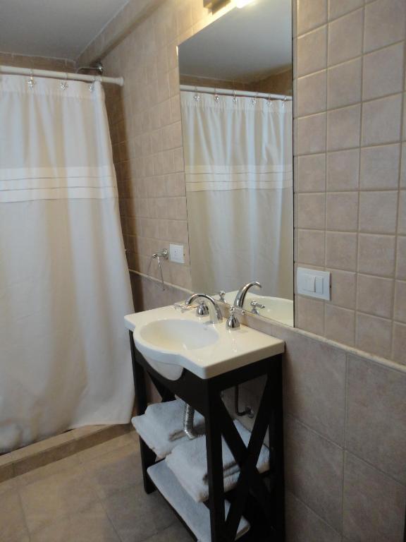 Unquehue Apartamentos Dormis Villa La Angostura Habitación foto